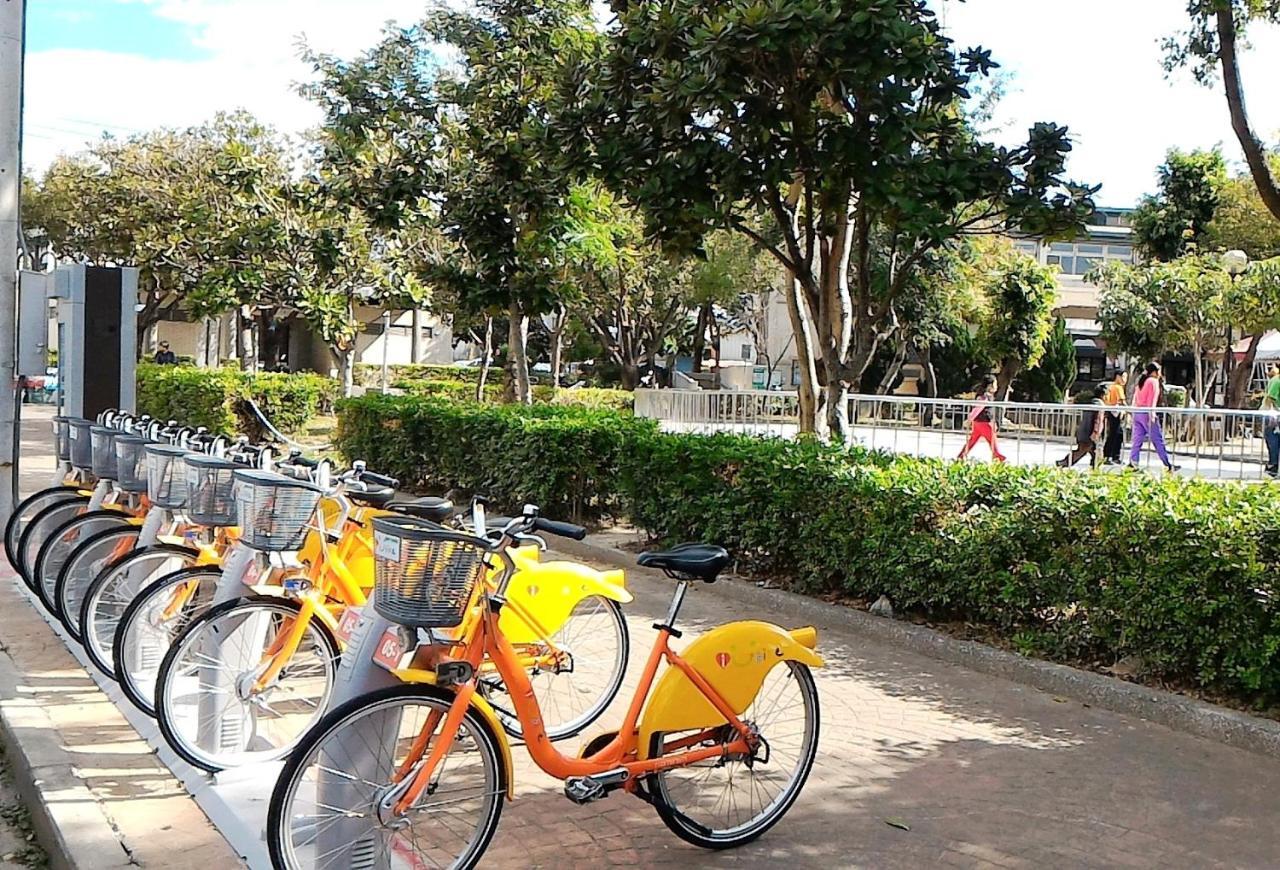 楓采汽車旅館 Fengyuan Exterior foto